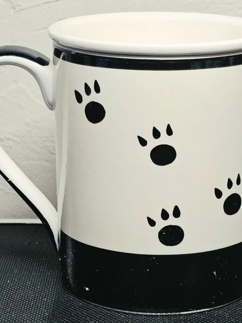 HUES N BREWS ~ Black Cat Coffee/Tea Mug ~ CREAM ~ Siamese  Kitty Tea Strainer In